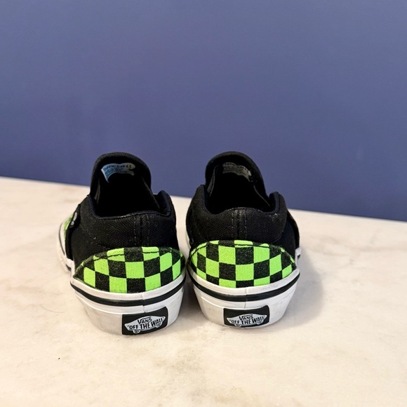 Vans Green and Black Checkered Slip-Ons - Toddler Size 4.5 - Picture 3 of 5